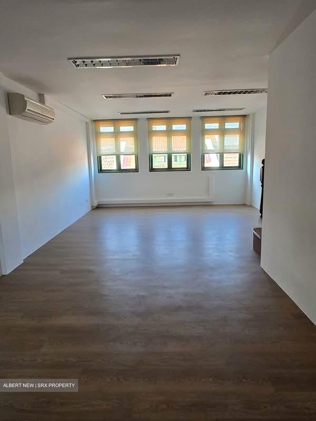 Joo Chiat Road (D15), Shop House #566893131